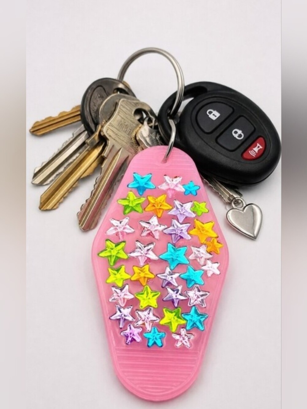 Motel Keychain Custom Retro Styled Star Gemstone Keyring